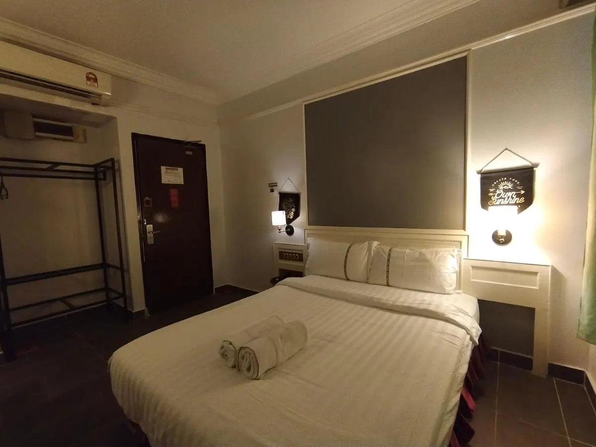 Hotel Deleeton Kota Kinabalu