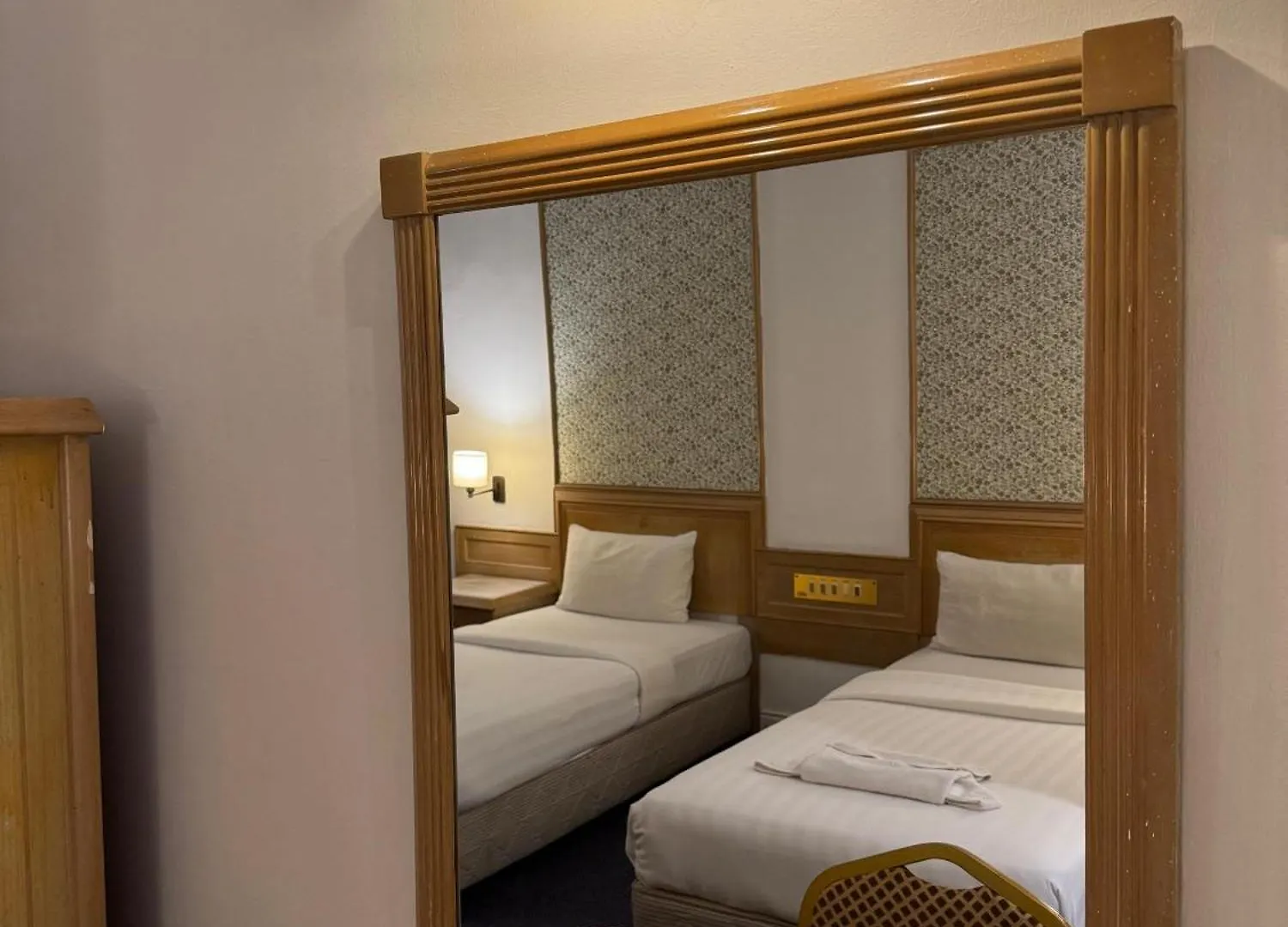 Hotel Deleeton Kota Kinabalu