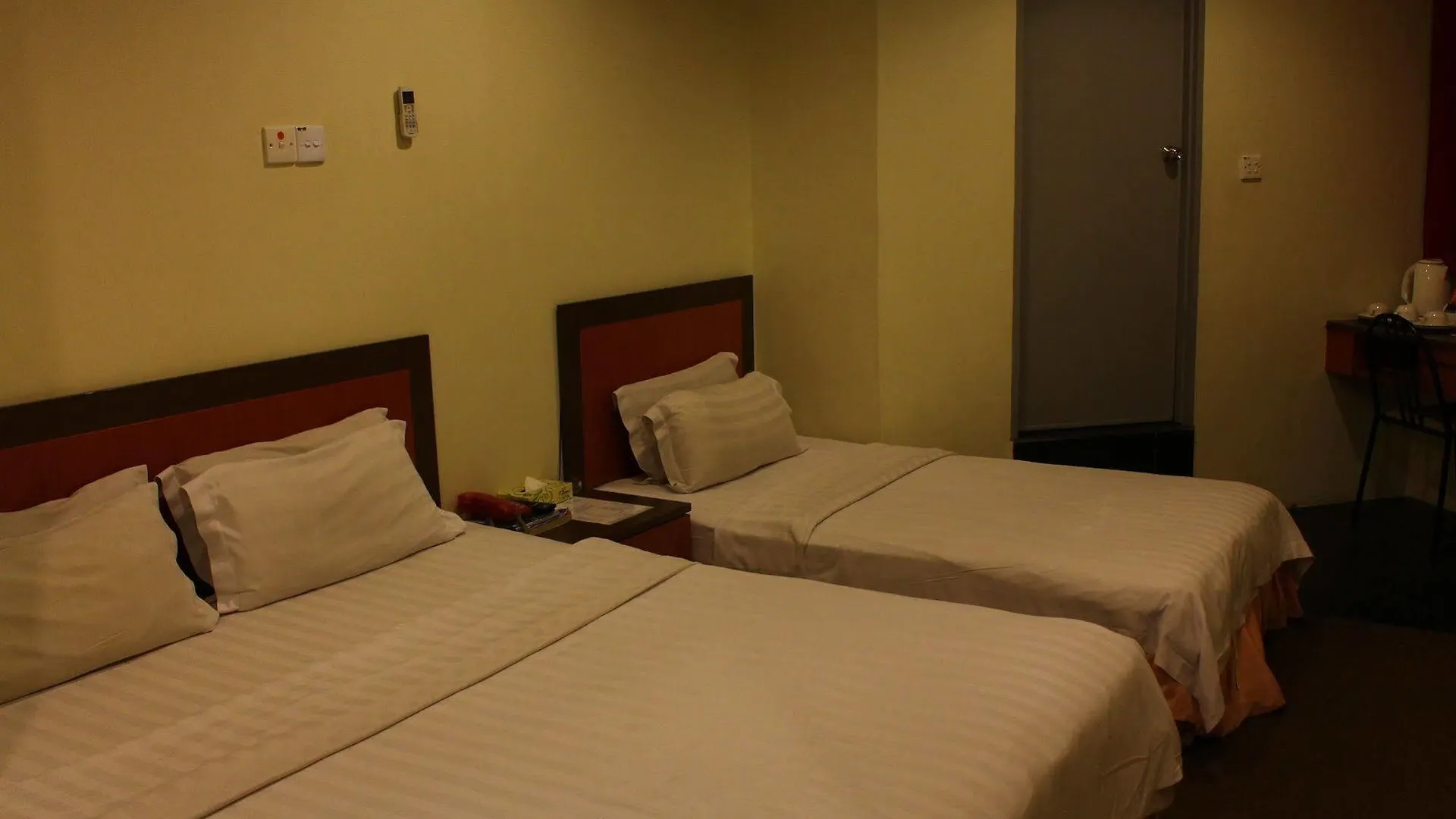**  Hotel Deleeton Kota Kinabalu Ma­lay­sia