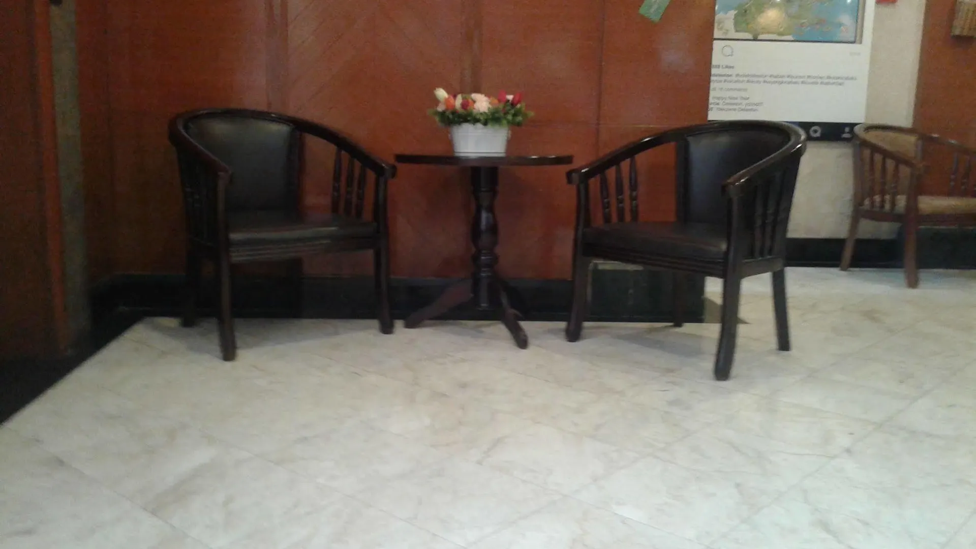 Hotel Deleeton Kota Kinabalu 2*,